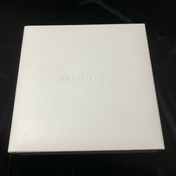 Pandora Circle of Sparkle Necklace in Rose Gold - Picture 3 of 4